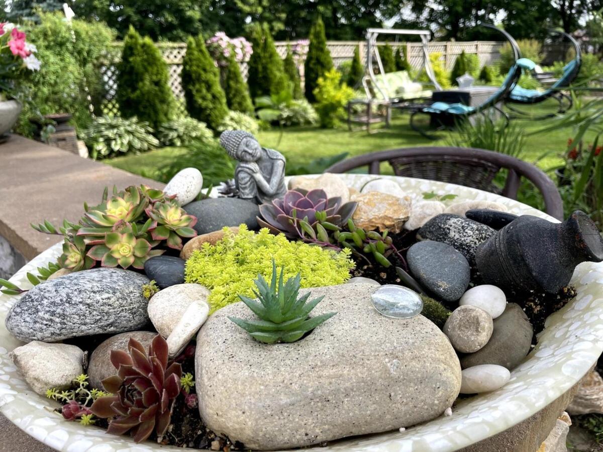 Schaumburg Paradise Oasis With A Secret Garden And Private Pool Eksteriør billede